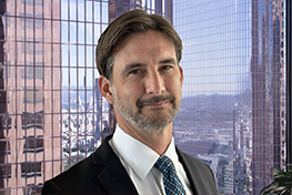<p><b>2004 - Joined Payden & Rygel</b></p>
                                        <p>Damon Eastman is a Director and Senior Portfolio Analyst in the emerging markets fixed-income group at Payden & Rygel.  He heads up the portfolio architecture function for emerging market debt portfolios, including risk monitoring and performance attribution. He also carries out analysis which facilitates decision making for asset allocation and trading of emerging market portfolios.</p>
                                        <p>Damon is fluent in Spanish and has experience with global clients having lived and worked in several countries. </p>
                                        <p>Damon is a member of the CFA® Society of Los Angeles. He earned an MS in Management and a Graduate Diploma in Finance from Boston University - Brussels International Graduate Center. Damon also received a BA in International Relations with a focus on international economics from Tufts University in Medford, Massachusetts.</p>
                                    